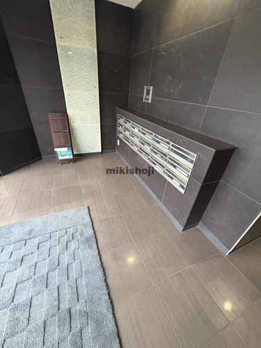 桐美（TOHBI）ビルディング エントランス1