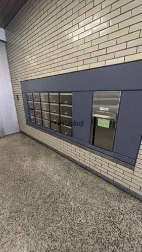 伏見ビル エントランス2