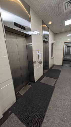 アーク栄本町ビルディング エレベーターホール1