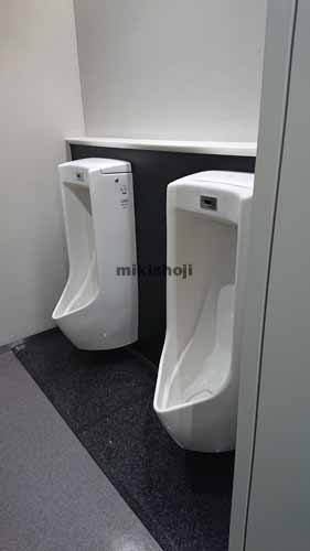 栄の伊勢町平和ビル 水回り1
