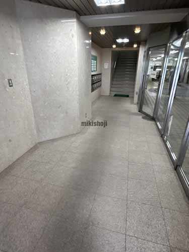 ヒシタビル エントランス1