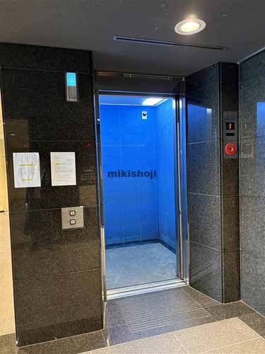 東桜・泉・葵の名古屋栄ビルディング エレベーターホール3
