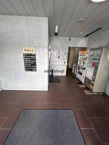 水谷ビル エントランス1