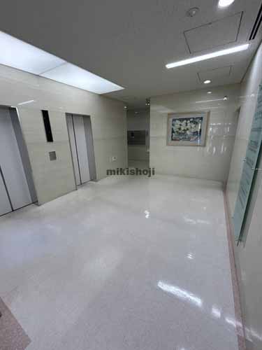 出雲殿互助会田町ビル(旧:ＥＰＯ浜松ビル) エレベーターホール1