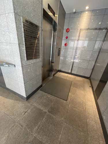 栄南ＫＴビル エレベーターホール1