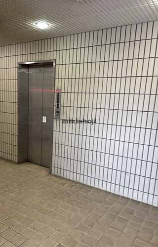 黒川ビル エレベーターホール1
