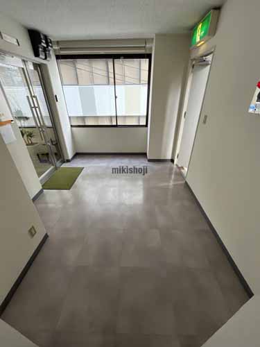 伊原ビル エレベーターホール1