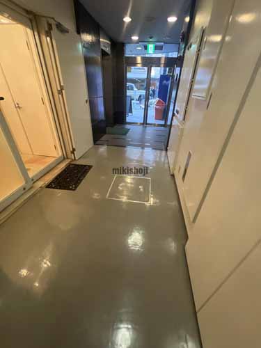 ロサンゼルスビル エレベーターホール1