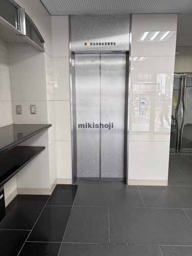 丸の内セントラルビル エレベーターホール1