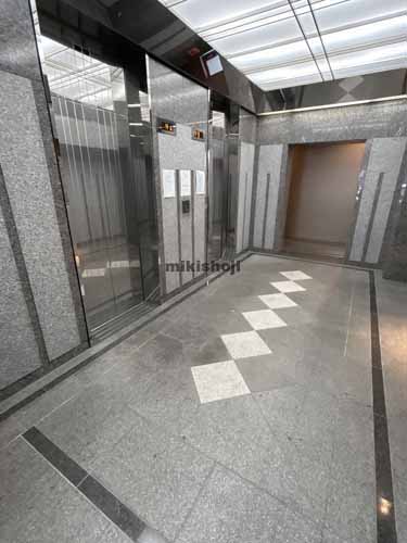 アーバンスクエア浜松ビル エレベーターホール1