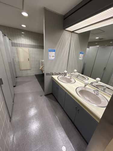 出雲殿互助会鍛冶町ビル 水回り1