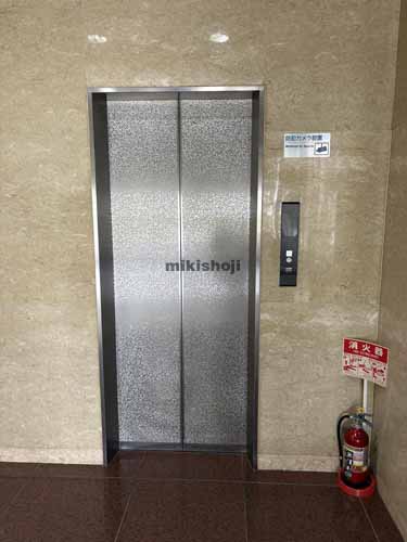ミルキーウェイビル エレベーターホール1