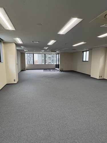 ストークビル久屋 貸室内1