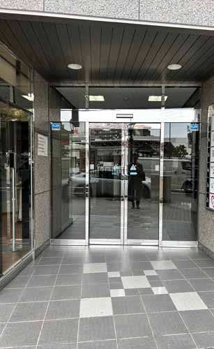 クマダ７７ビル エントランス1