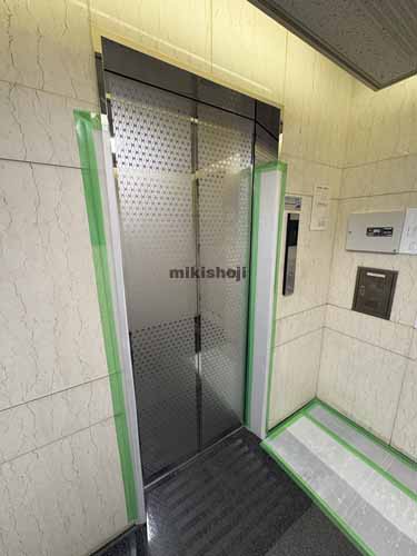 一宮市全域のマースビル エレベーターホール1