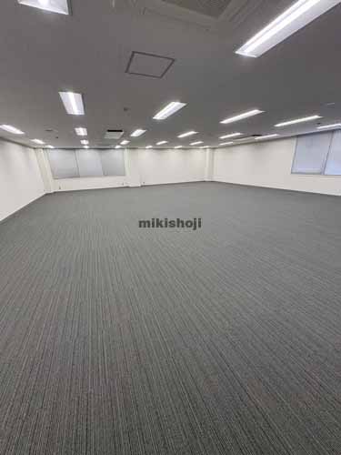 住友生命津ビル 貸室内3
