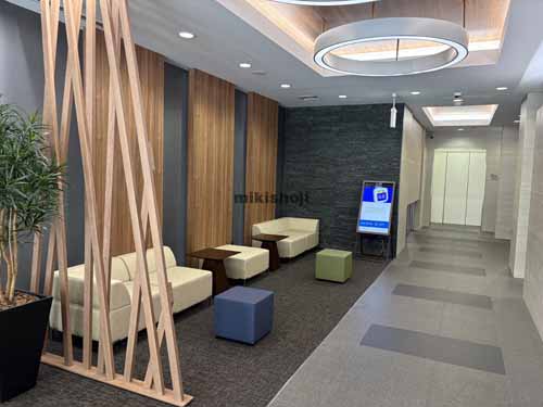 メイフィス伏見ビル エントランス1