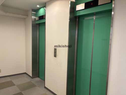 岐阜神田町ビル エレベーターホール1