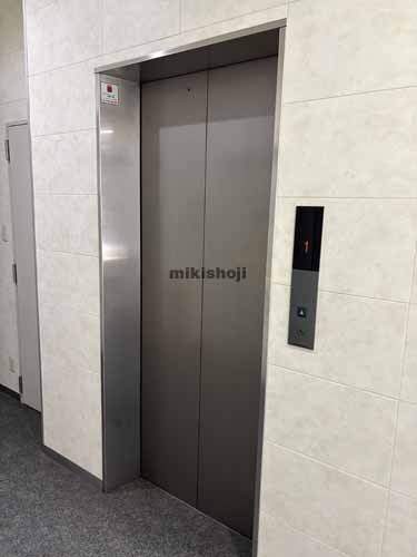 神谷ビル エレベーターホール3