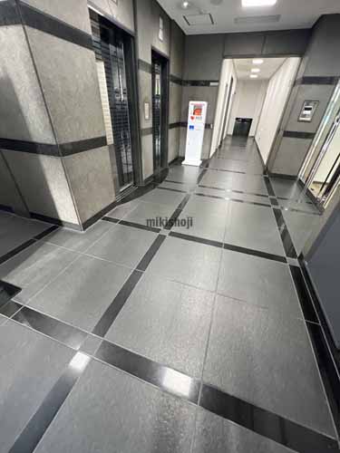 ネオ笹島 エントランス1