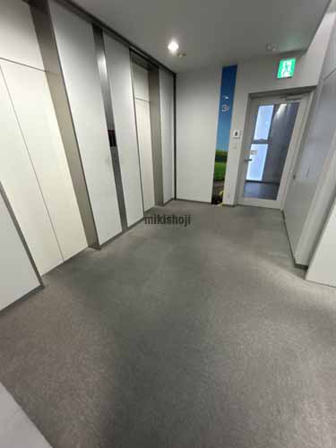 メビウス名古屋ビル エレベーターホール1