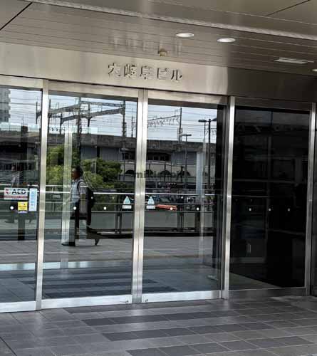 岐阜市全域の大岐阜ビル エントランス1