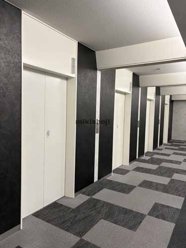 名古屋錦フロントタワー エレベーターホール1