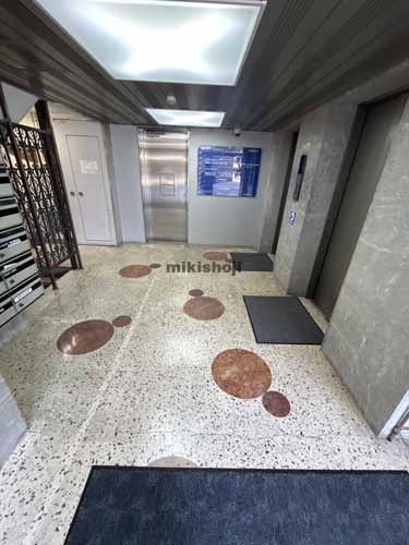 浜松駅前ビル エレベーターホール1