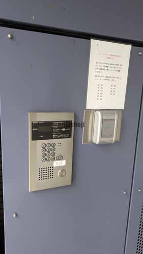 丸の内プラザビル エントランス2