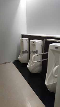 名古屋証券取引所ビル 水回り3