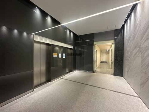 名古屋伏見ビル エレベーターホール1