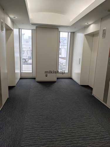 葵タワー エレベーターホール3