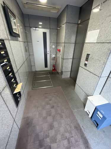 ５１ＫＴビル エントランス2