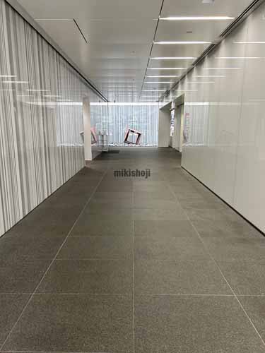 赤門通ビル エントランス2