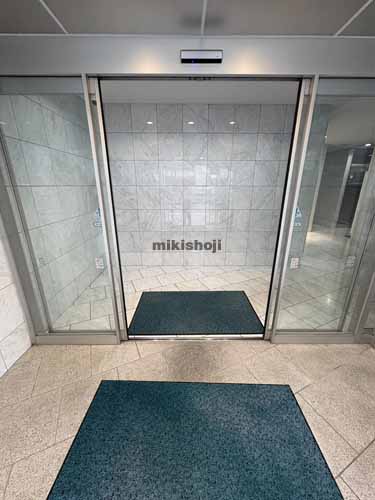 地建南町ビル エントランス1