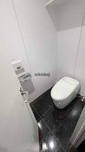 ＴＯＳＨＩＮ ＳＡＫＡＥビル 水回り2