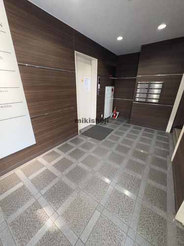 第７猪村ビル エントランス2