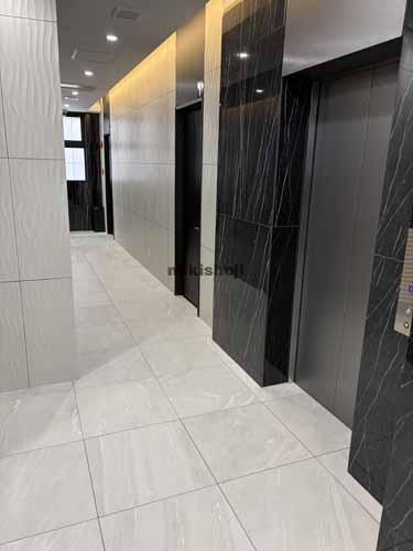 ＫＡＲＩＹＡ　ＩＳＳＨＩＫＩ　ＢＬＤ エレベーターホール1