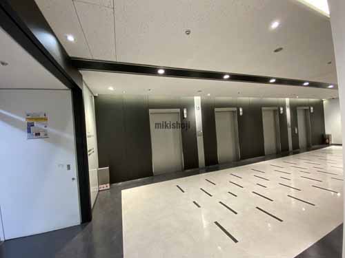 阪急グランドビル エレベーターホール6