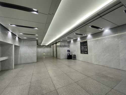 日本生命梅田ビル エントランス2