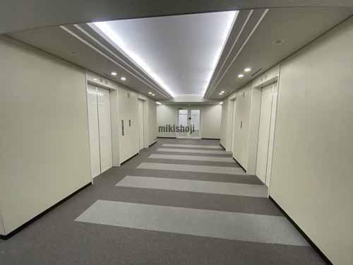 日本生命梅田ビル エレベーターホール1