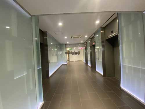 梅田・堂島・中之島の三共梅田ビル エントランス1