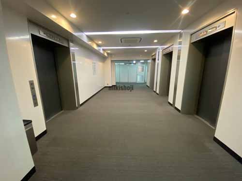 梅田・堂島・中之島の三共梅田ビル エレベーターホール3