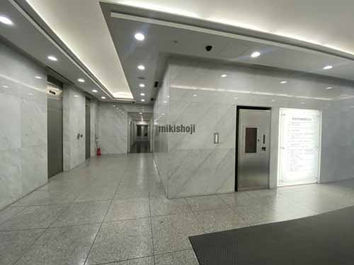 日本生命梅田第二ビル エントランス3