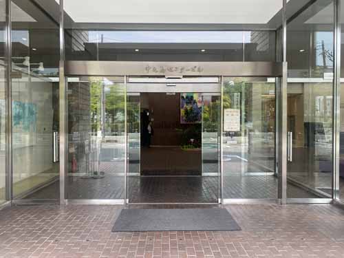 中之島センタービル エントランス1