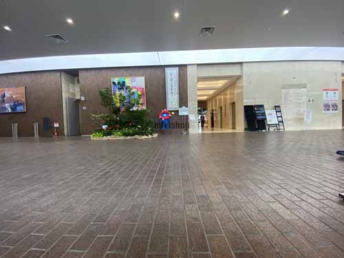 中之島センタービル エントランス3