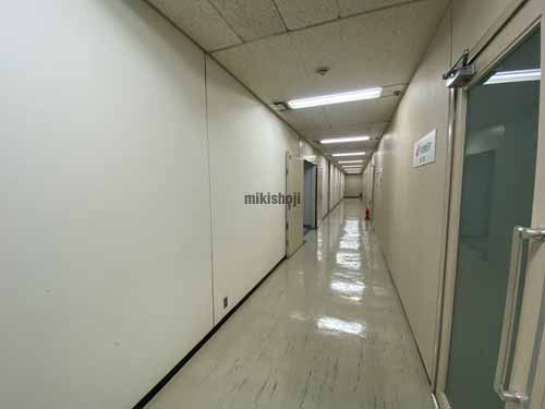 中之島センタービル エレベーターホール1