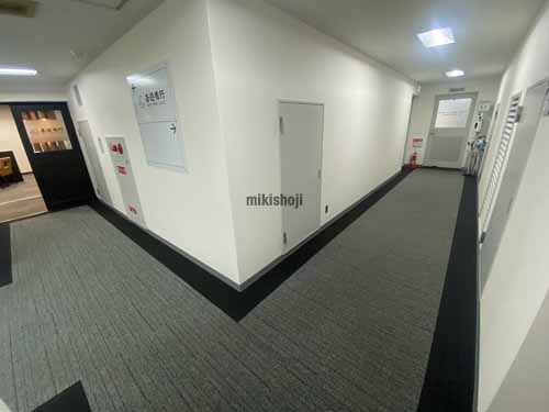 梅田イーストビル エレベーターホール1