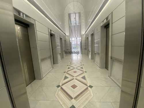 芝田・茶屋町・大深町の梅田センタービル エントランス4