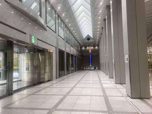 芝田・茶屋町・大深町の梅田センタービル エントランス7